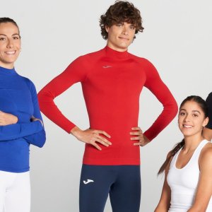 JOMA BRAMA CLASSIC SEAMLESS T-SHIRT RED L/S